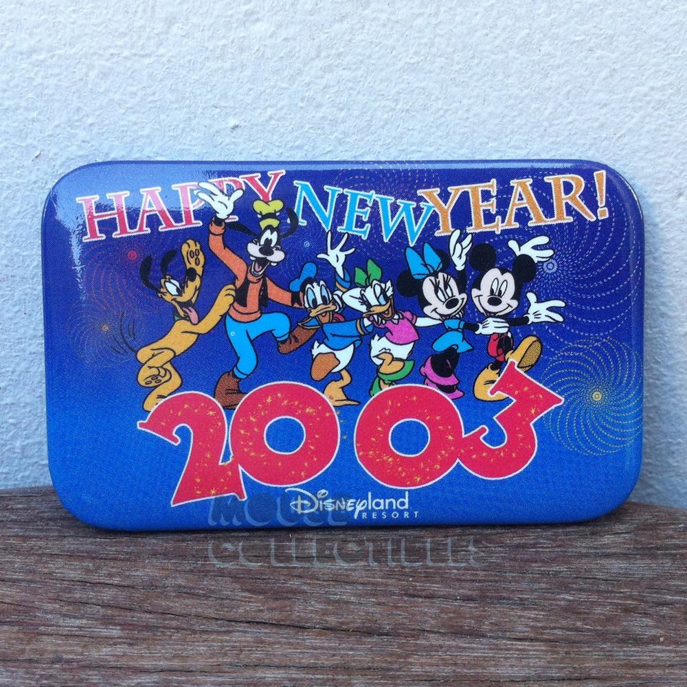 Disney Parks Happy New Year Pin Cast Member Button 2003 Mickey Mouse Disneyland